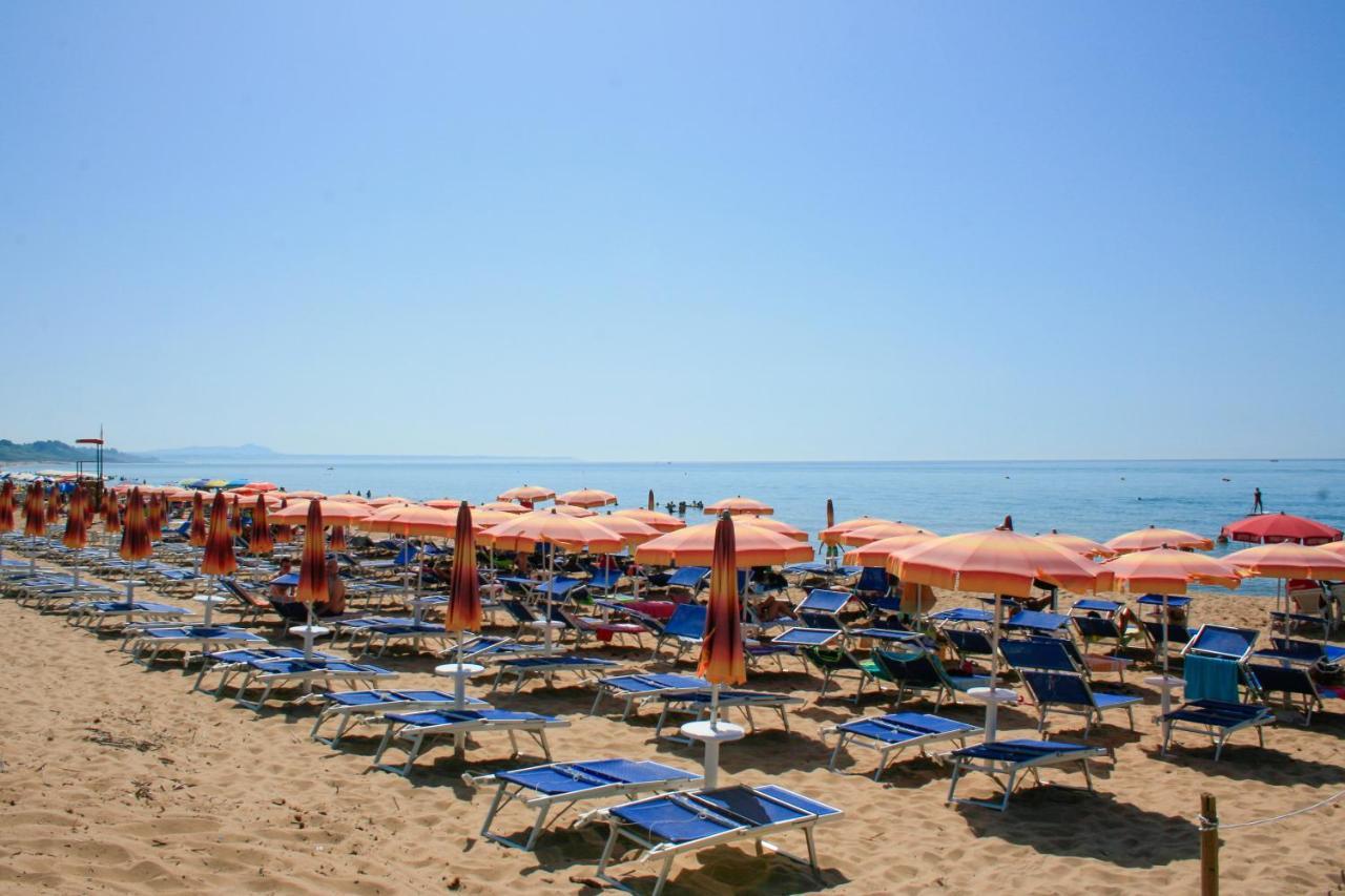 Zeta Club Selinunte Hotel Marinella di Selinunte Ngoại thất bức ảnh